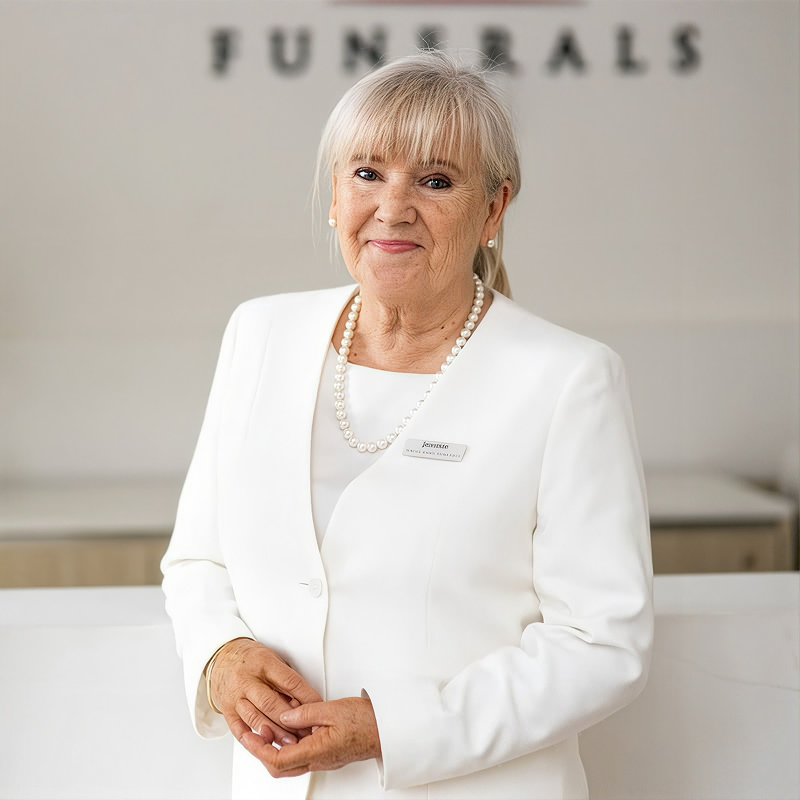  Jeanette Bruce
